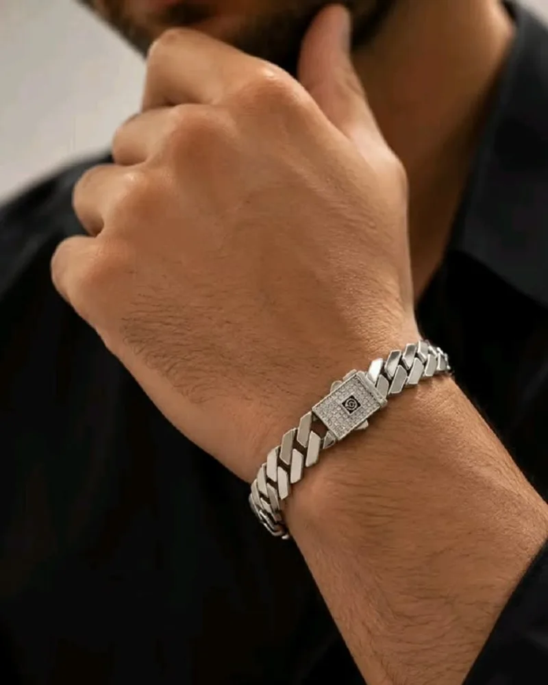 Photo from Chris L.: Iced Clasp Cuban Bracelet, 10mm